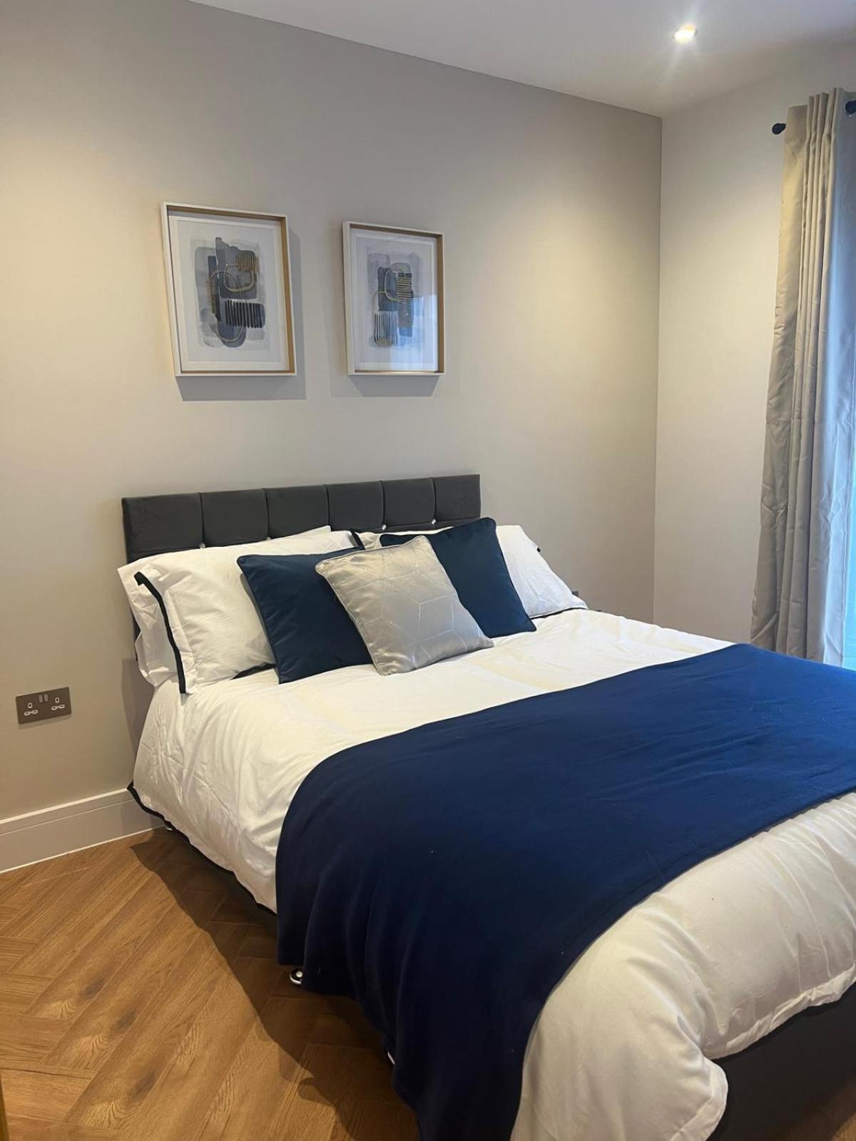 New 2 Bedroom Apartment Rickmansworth Town Centre Exteriör bild